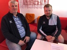 Titaanien puheenjohtaja Petteri Lehti ja Warriorin myyntiedustaja Sami Vehviläinen olivat tyytyväisiä jatkosopimuksen synnystä.